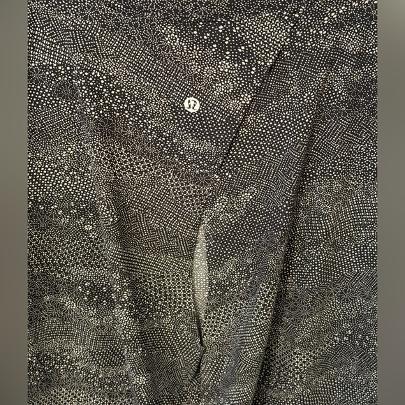 Lululemon Serve Up Some Sun Top Size 10 - Picture 4 of 4